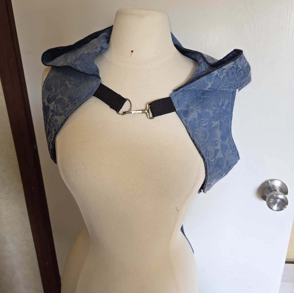Blue Floral Harness